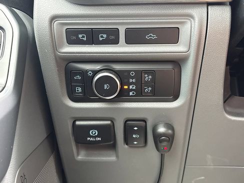 Used 2021 Ford F150 Lariat AWD/4WD image 26