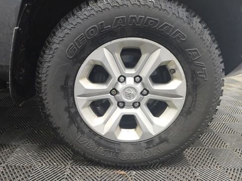 Used 2021 Toyota 4Runner SR5 AWD/4WD image 8