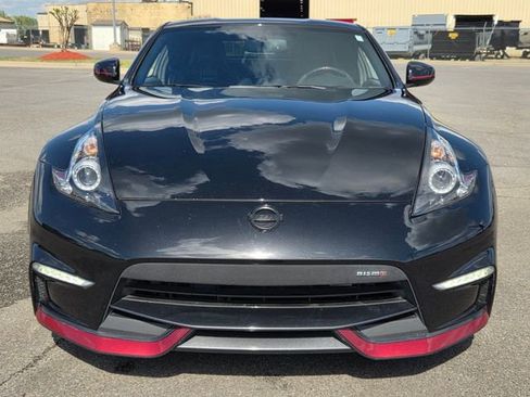 Used 2015 Nissan 370Z NISMO image 5