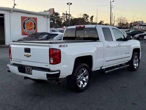 Used 2018 Chevrolet Silverado 1500 LTZ Z71 w/ LTZ Plus Package image 9