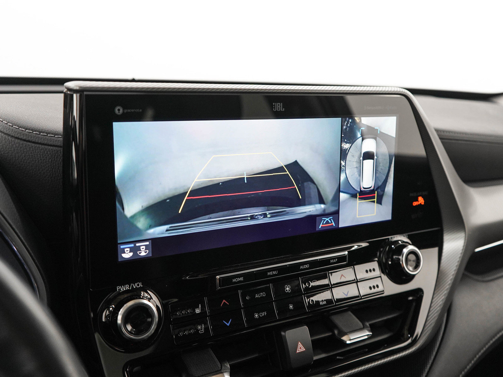 Used 2022 Toyota Highlander Platinum AWD/4WD image 23