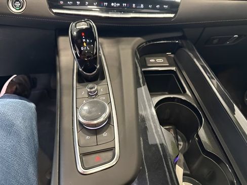 Used 2021 Cadillac Escalade Sport AWD/4WD image 12