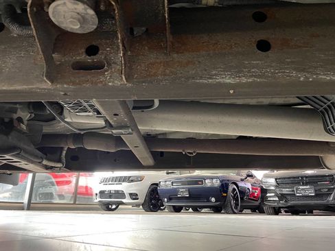 Used 2020 Chevrolet Silverado 1500 LT image 15