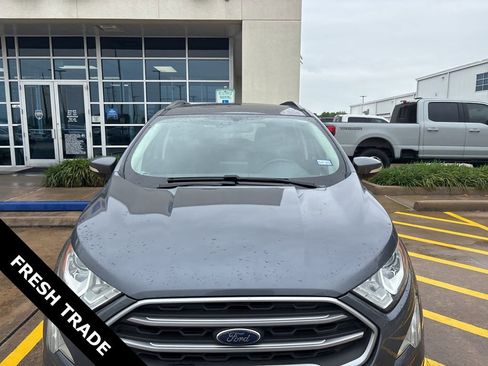 Used 2018 Ford EcoSport SE w/ SE Convenience Package image 3