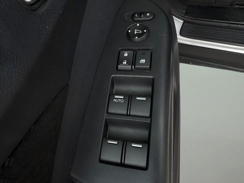 Used 2016 Honda CR-V EX image 13