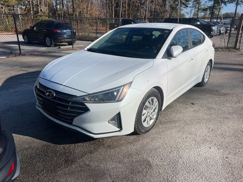 Used 2019 Hyundai Elantra SE w/ Cargo Package image 1