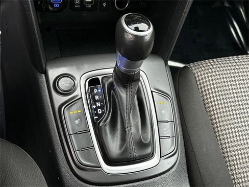 Used 2020 Hyundai Kona SEL Plus image 24