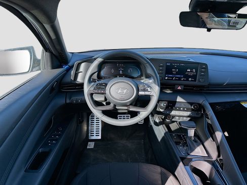 New 2026 Hyundai Elantra SEL Sport image 15