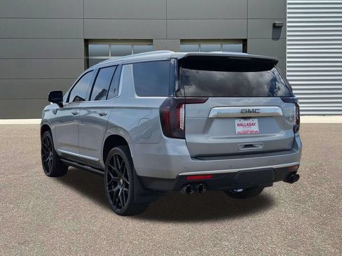 Used 2024 GMC Yukon Denali w/ Advanced Technology Package AWD/4WD image 8