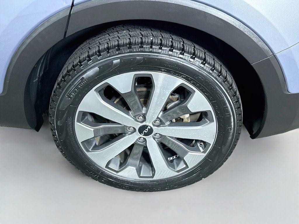 Used 2022 Kia Telluride S AWD/4WD image 38