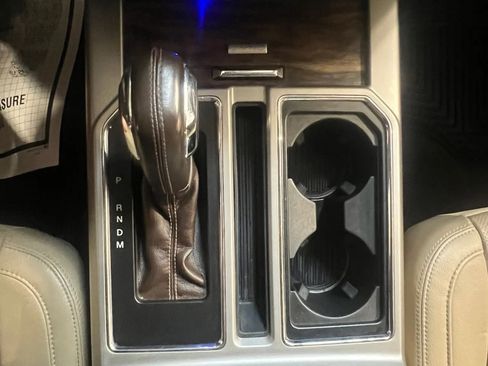 Used 2018 Ford F150 Lariat AWD/4WD image 17