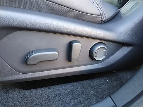 Used 2026 Subaru Forester Limited image 23