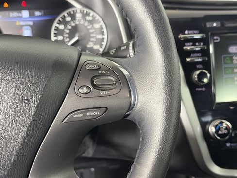 Used 2021 Nissan Murano SV image 30