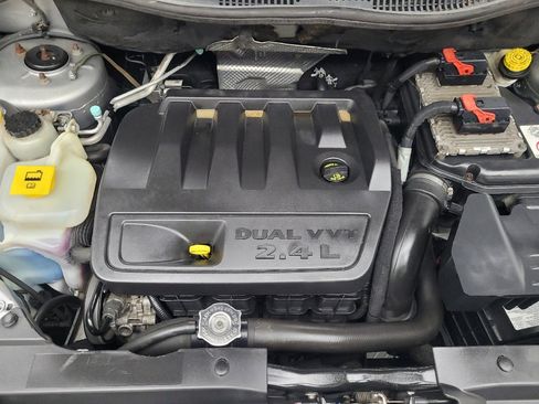 Used 2017 Jeep Compass Latitude AWD/4WD image 30
