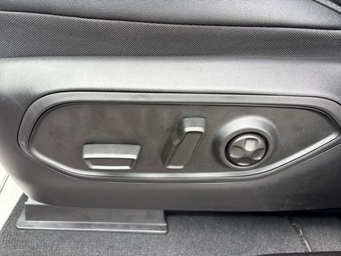 New 2026 Jeep Grand Cherokee L Limited AWD/4WD image 21