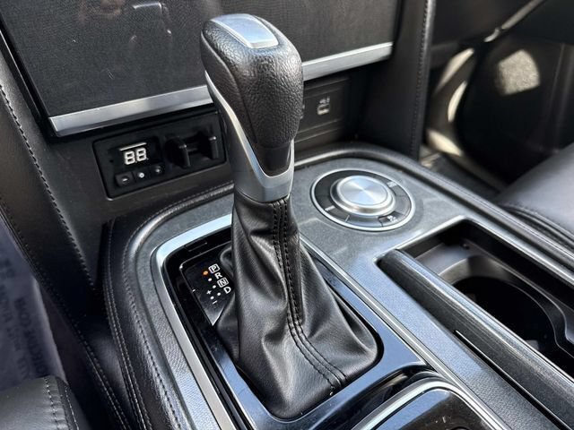 Used 2023 Nissan Armada SV RWD image 43