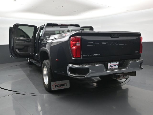 Used 2024 Chevrolet Silverado 3500 LTZ w/ LTZ Plus Package AWD/4WD image 50