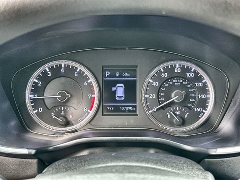 Used 2019 Hyundai Santa Fe SE AWD/4WD image 23