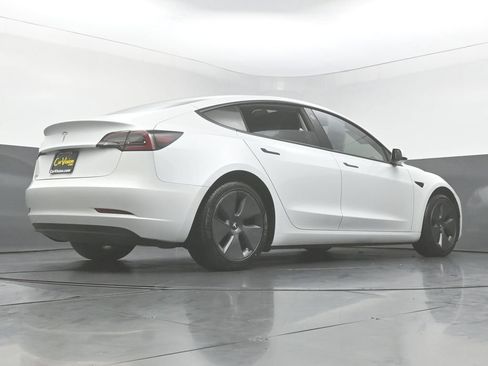 Used 2023 Tesla Model 3 Standard Range RWD image 45