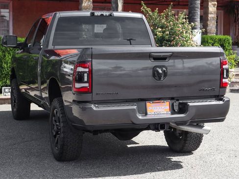 Used 2020 RAM 2500 Big Horn w/ Night Edition AWD/4WD image 6