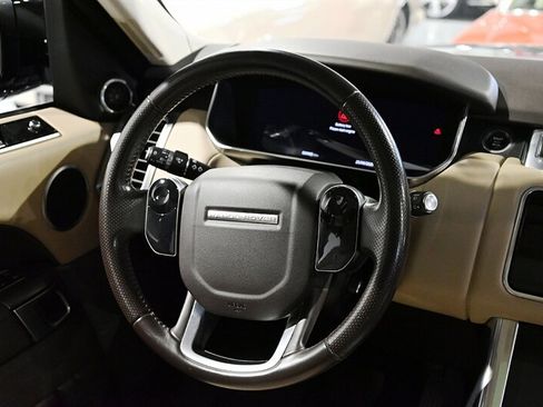 Used 2020 Land Rover Range Rover Sport SE image 30