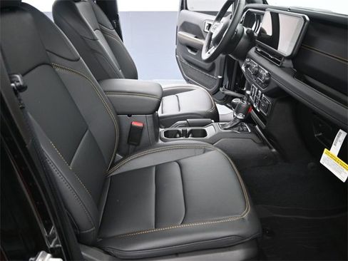 New 2025 Jeep Wrangler Sahara image 23