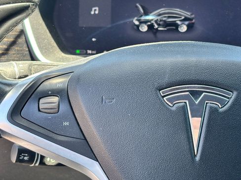 Used 2017 Tesla Model S 75 RWD image 19