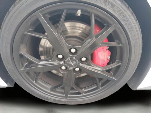 Used 2021 Chevrolet Corvette Stingray Premium Cpe w/ Z51 Performance Package image 11