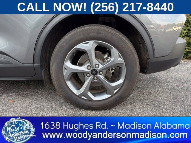 Used 2025 Ford Escape ST-Line FWD image 7