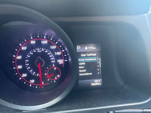 Used 2023 Hyundai Elantra SEL FWD image 11