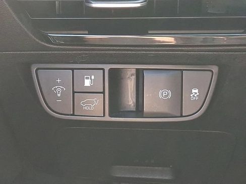 Used 2024 Kia EV6 Wind AWD/4WD image 25