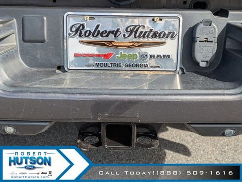 Used 2022 RAM 2500 Laramie w/ Night Edition image 11