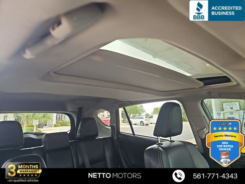 Used 2014 Toyota RAV4 Limited image 41