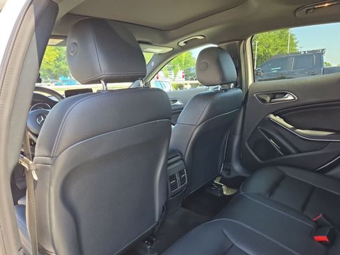 Used 2018 Mercedes-Benz GLA 250 image 23