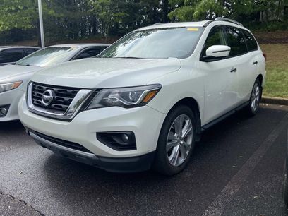 Used 2018 Nissan Pathfinder SL w/ SL Premium Package