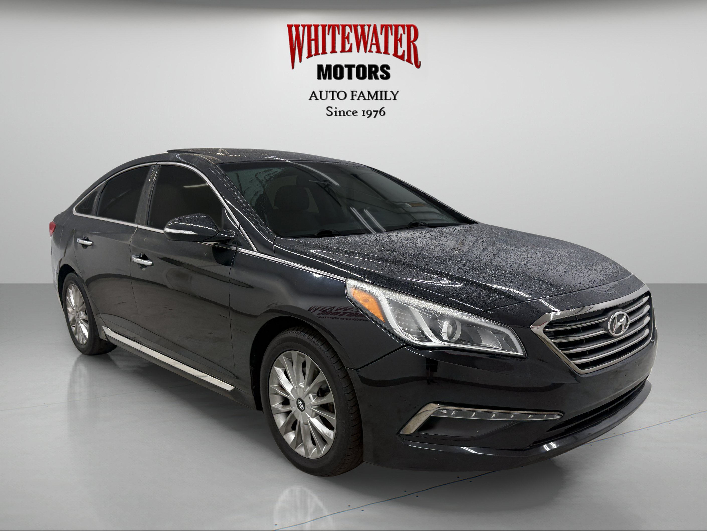 Used 2015 Hyundai Sonata Limited w/ Option Group 05 FWD image 5