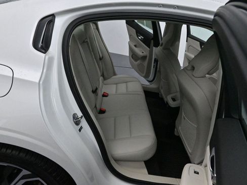 Used 2025 Volvo S60 B5 Plus w/ Protection Package Premier image 32