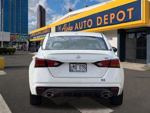 Used 2021 Nissan Altima 2.5 SR FWD image 4
