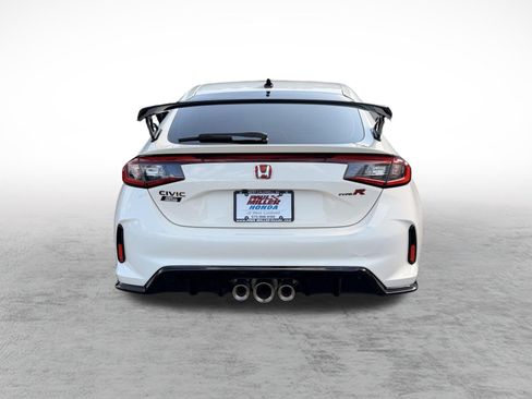 Certified 2024 Honda Civic Type R image 5