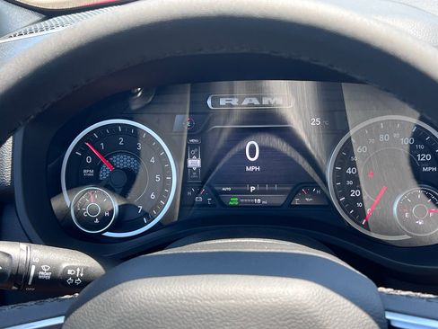 New 2026 RAM 1500 Big Horn AWD/4WD image 22