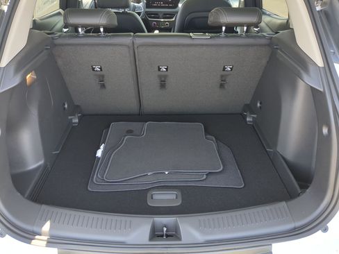 New 2026 Buick Encore GX Preferred AWD/4WD image 23