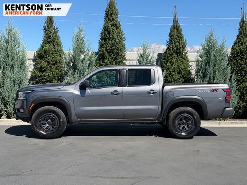Used 2026 Nissan Frontier PRO-4X AWD/4WD image 4