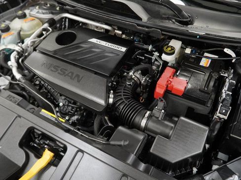 Used 2024 Nissan Rogue SV w/ SV Premium Package image 53