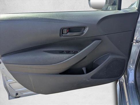 Used 2024 Toyota Corolla LE FWD image 11