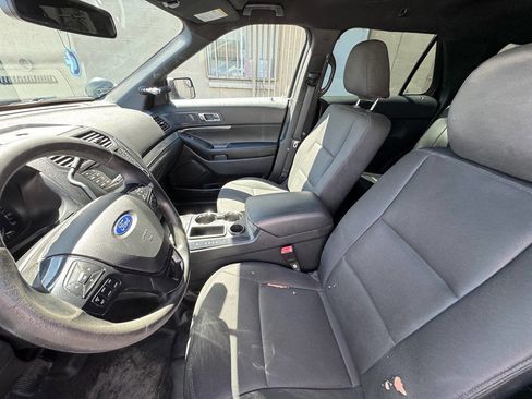 Used 2017 Ford Explorer 4WD Police Interceptor image 16