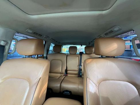 Used 2017 Nissan Armada Platinum image 30