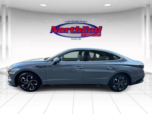 Used 2025 Hyundai Sonata SEL FWD image 6