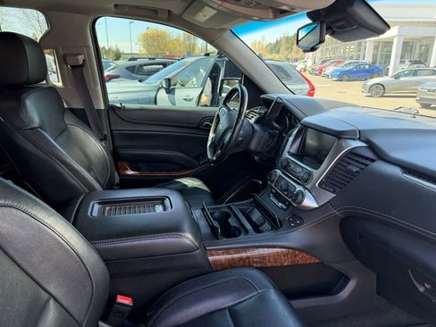Used 2016 Chevrolet Tahoe LTZ AWD/4WD image 5