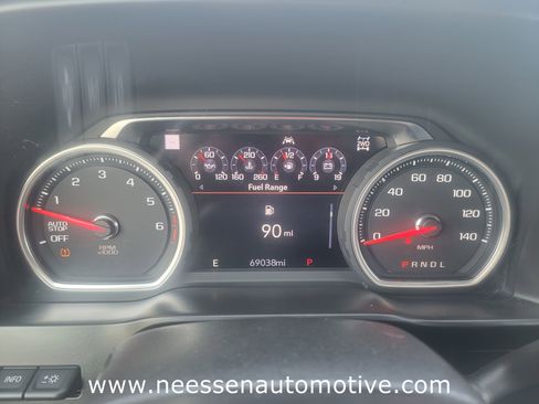 Used 2019 Chevrolet Silverado 1500 High Country w/ Technology Package image 21