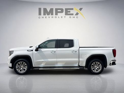 Used 2022 GMC Sierra 1500 Denali AWD/4WD image 2